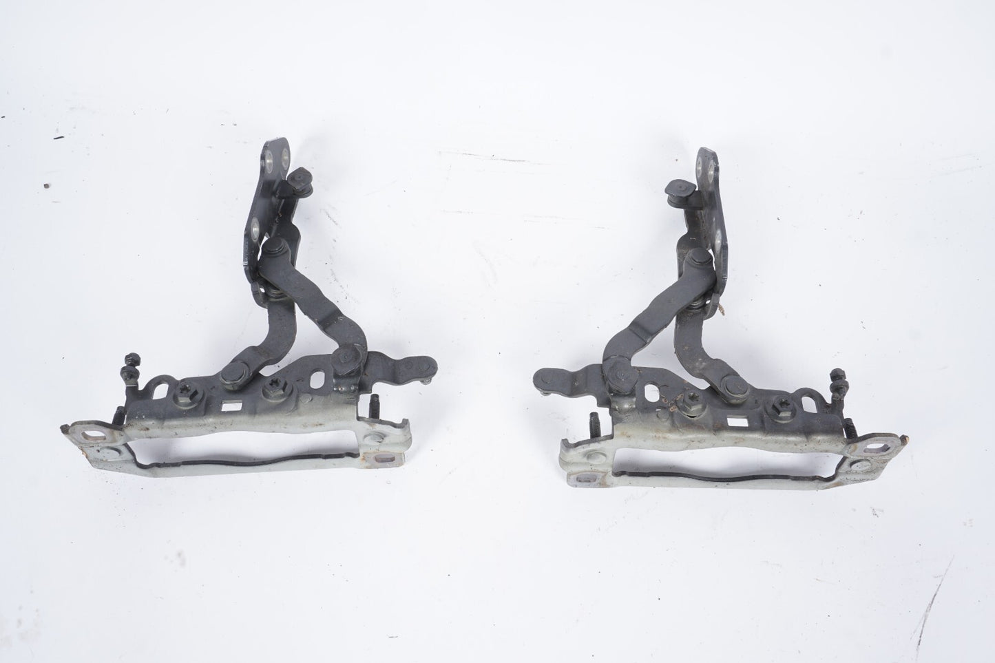 08-14 Mercedes W204 C350 C250 Hood Bonnet Hinge Left & Right OEM