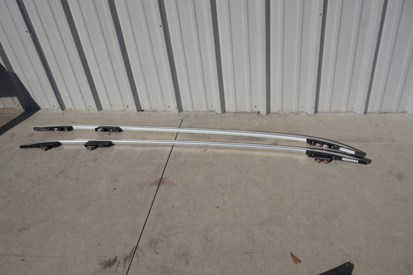 2022 - 2025 Mercedes EQB300 Luggage Right And Left Roof Rack Rail Set Chrome OEM