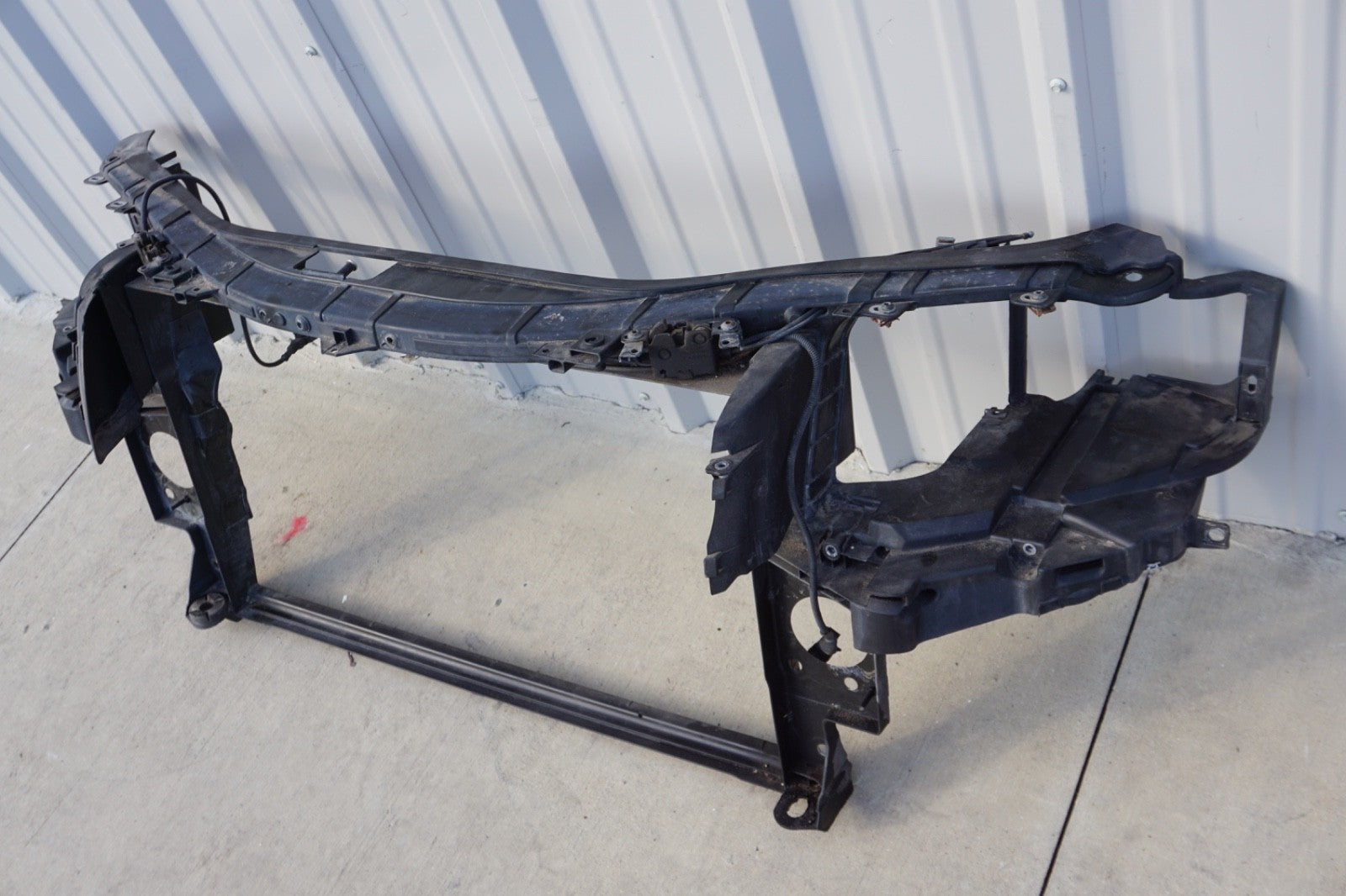 2006 - 2010 Audi A8 S8 Front Radiator Support Core 4.2L 5.0L OEM