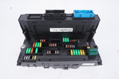 2015 - 2018 BMW X4 N20 Power Distribution Relay Fuse Box Unit Module OEM