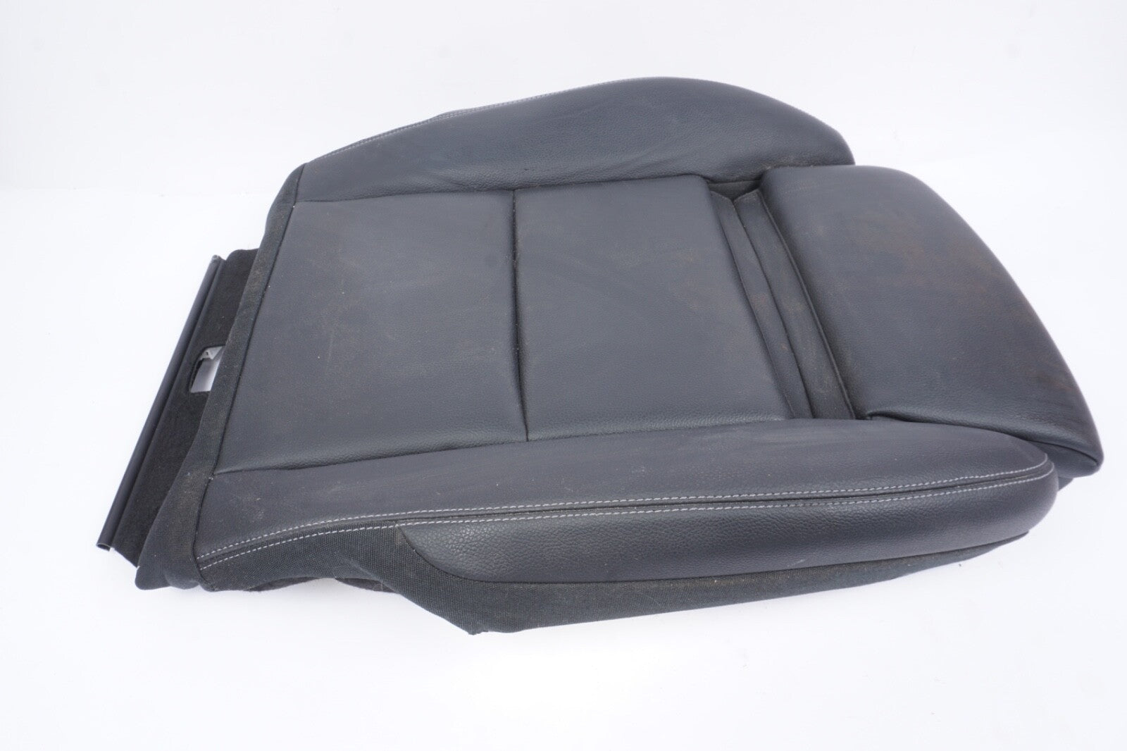 2016-2020 MERCEDES GLA250 CLA250 FRONT RIGHT SIDE LOWER SEAT CUSHION BOTTOM OEM