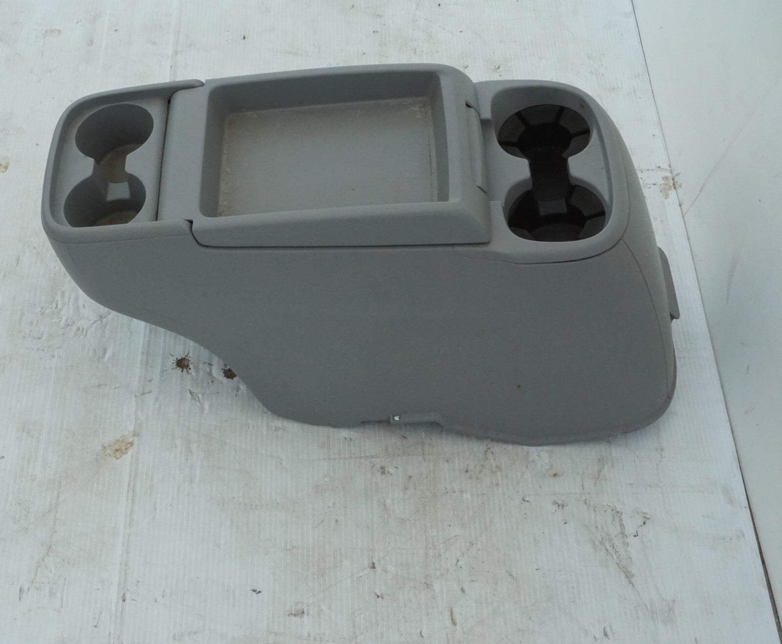2014 - 2017 HONDA ODYSSEY FRONT CENTER CUPHOLDER ARMREST CONSOLE OEM
