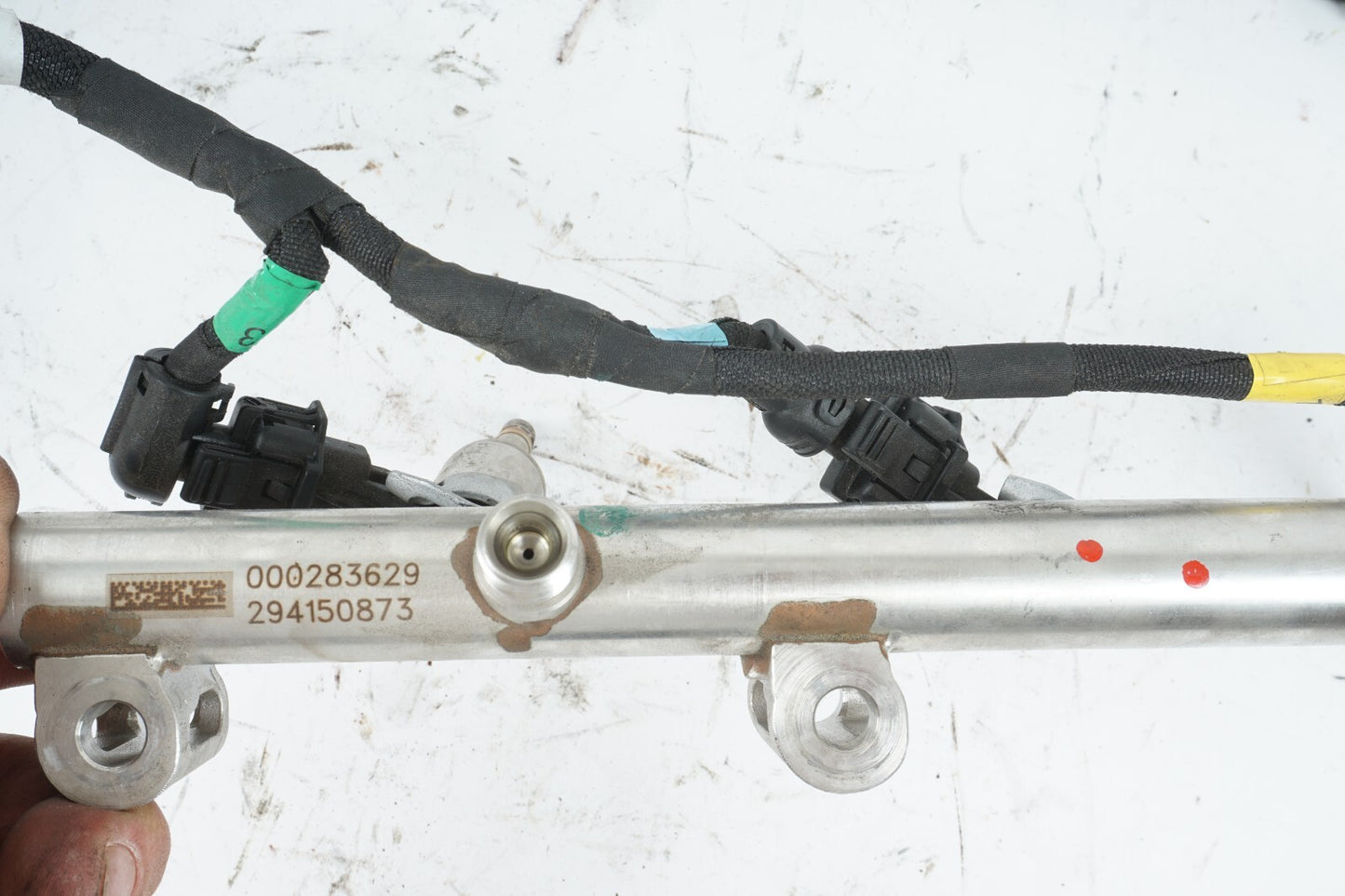 2014 - 2017 MASERATI QUATTROPORTE 3.0L FUEL RAIL W/ INJECTORS OEM 51K