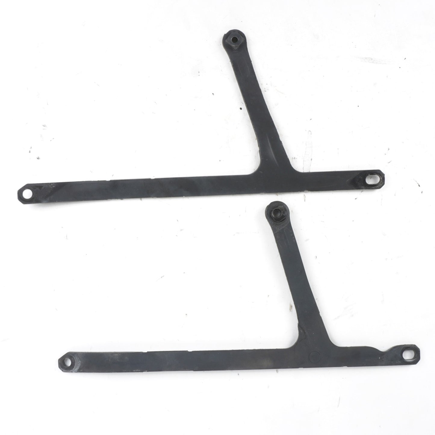 MERCEDES-BENZ C E RIGHT LEFT RADIATOR SUPPORT A2076200585 A2076200085