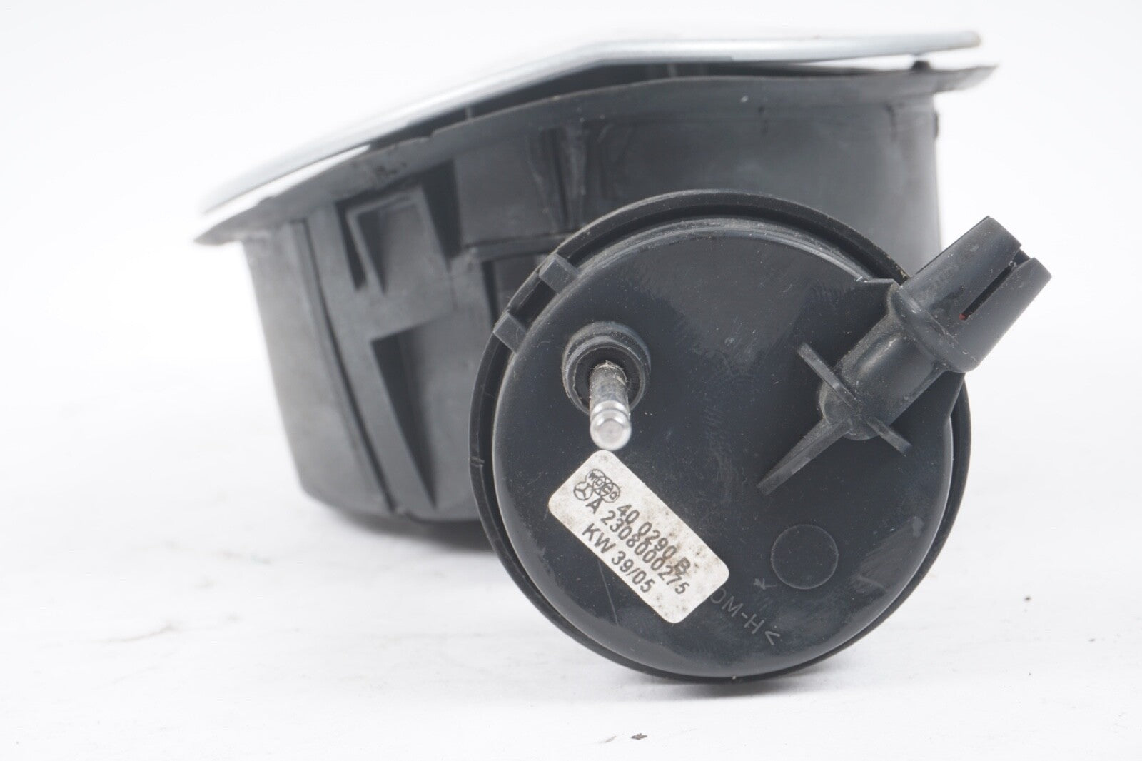 03-12 Mercedes R230 SL500 SL55 AMG Fuel Filler Gas Tank Door Flap Lid OEM