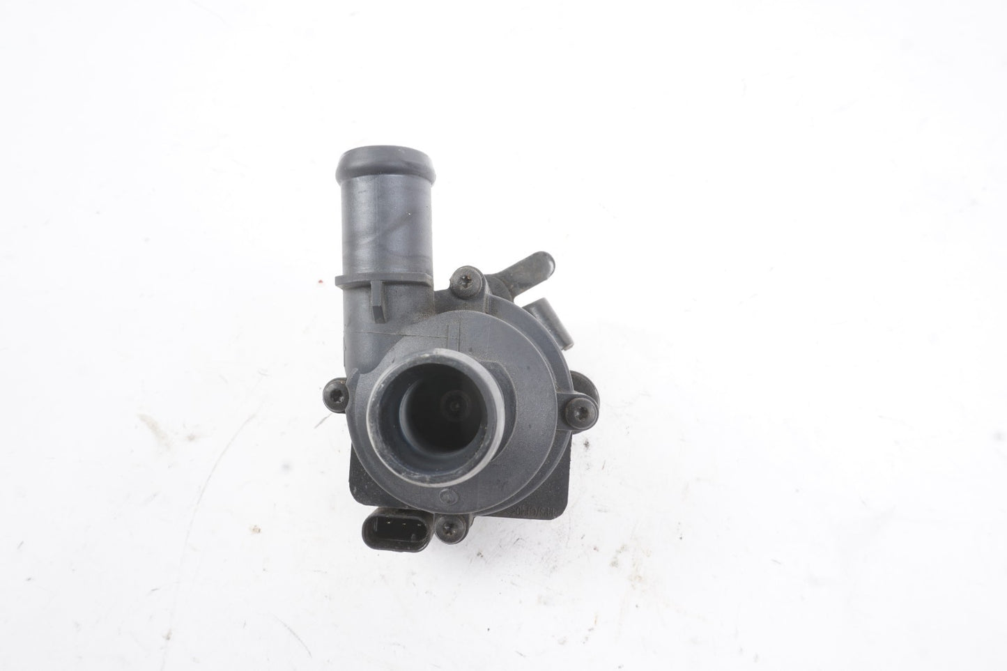 2014-2017 Volkswagen Passat 1.8L Auxiliary Water Pump 5C0122063E OEM