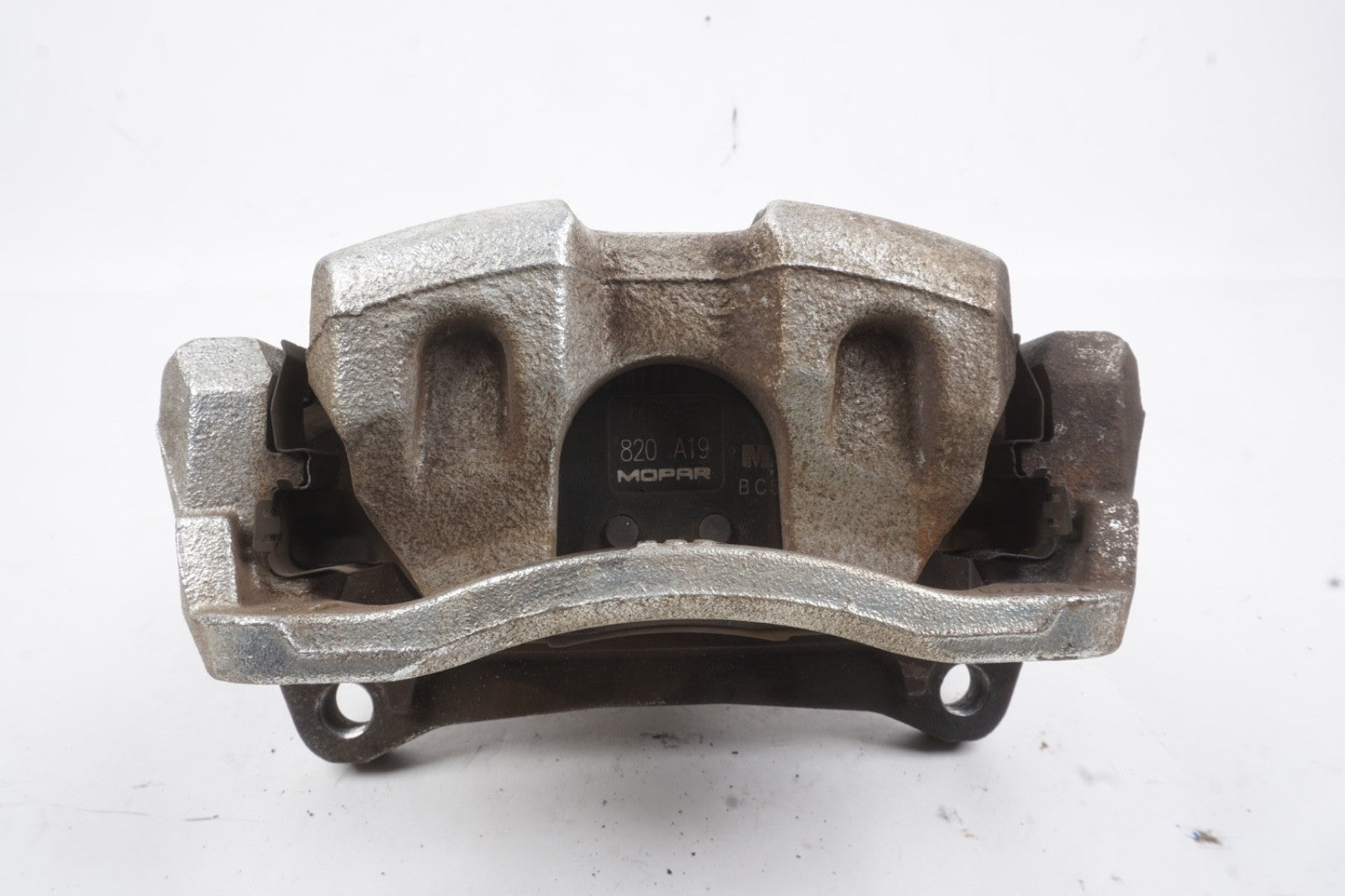 2015 - 2025 Jeep Renegade Front Right Brake Caliper Assembly OEM