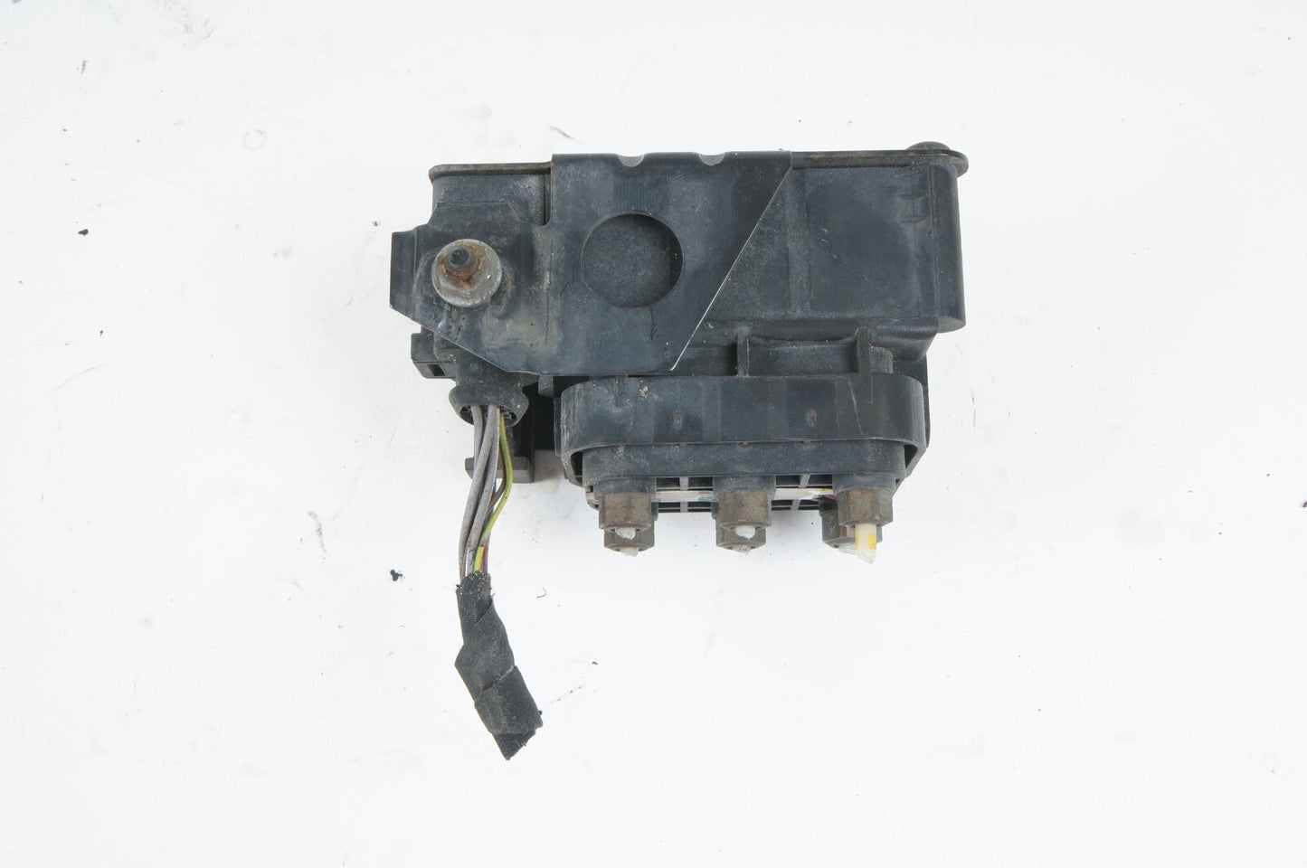 07-13 Mercedes S550 W221 RWD AIR SUSPENSION VALVE BLOCK 2513200058  OEM