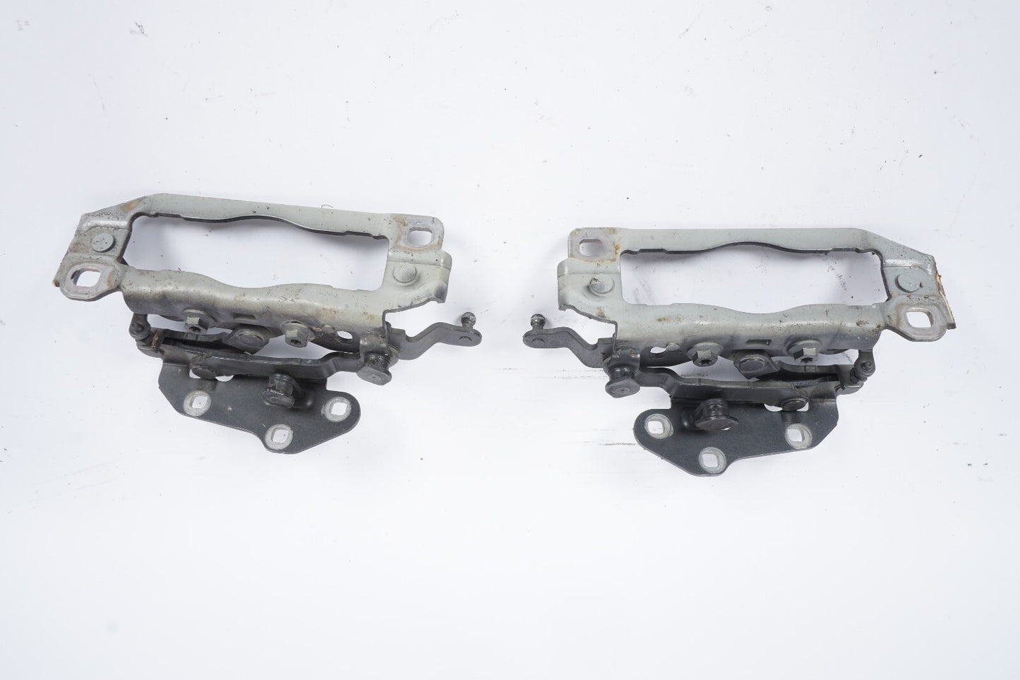 08-14 Mercedes W204 C350 C250 Hood Bonnet Hinge Left & Right OEM