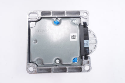 2011 - 2017 BMW X3 Body Control Unit Module OEM 6860969 000228