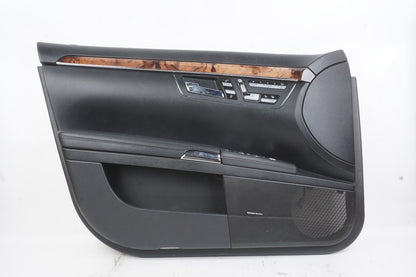 2010 - 2013 Mercedes W221 S550 Front Left Side Interior Door Panel BLACK OEM