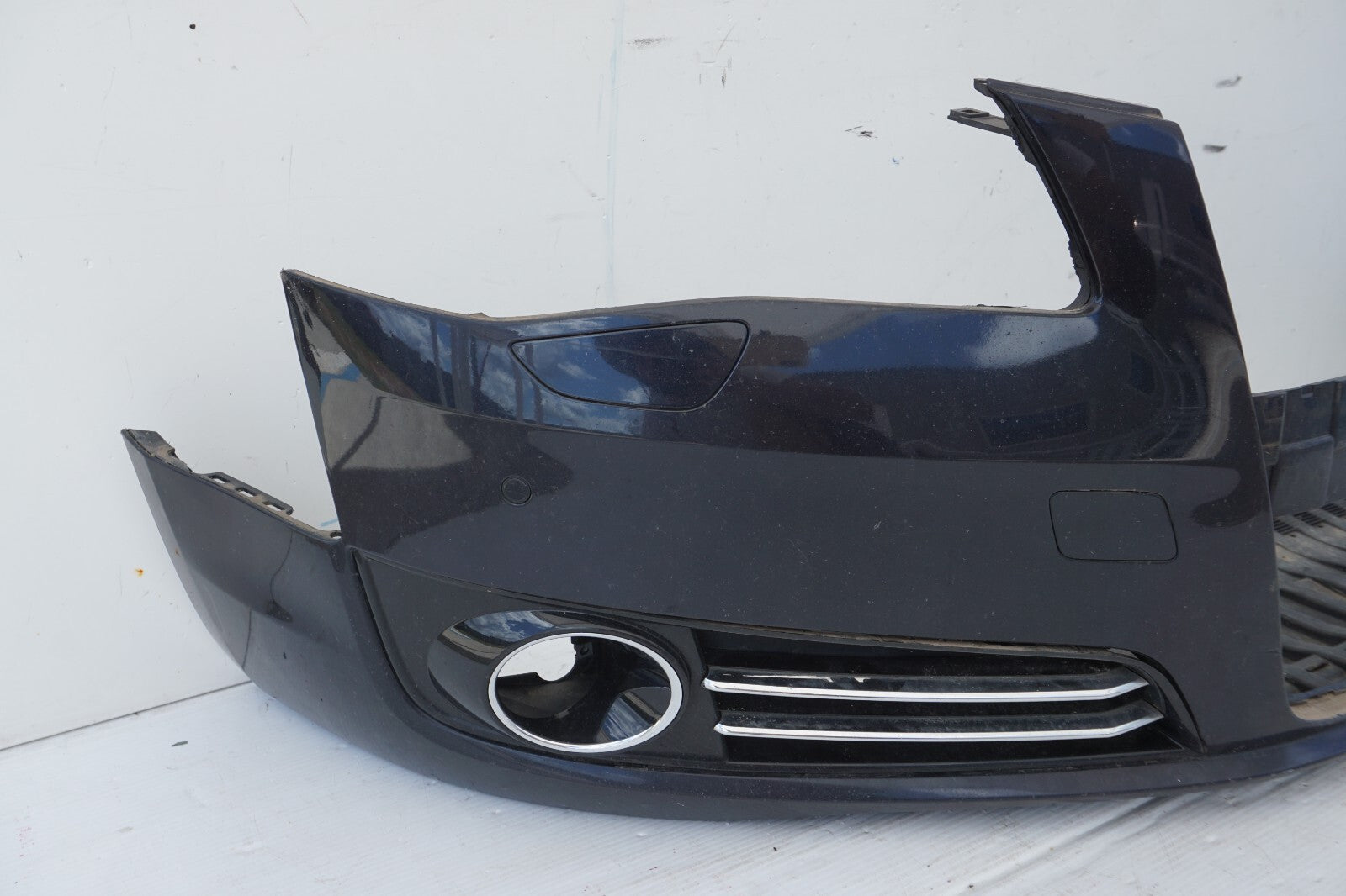 2011 - 2014 AUDI A8L A8 FRONT BUMPER COVER OEM