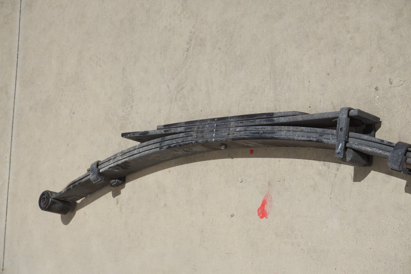 2017 - 2024 NISSAN TITAN XD REAR LEFT SIDE SUSPENSION LEAF SPRING OEM