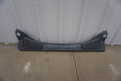 2012 - 2018 Ford Focus Windshield Wiper Motor Cowl Cover