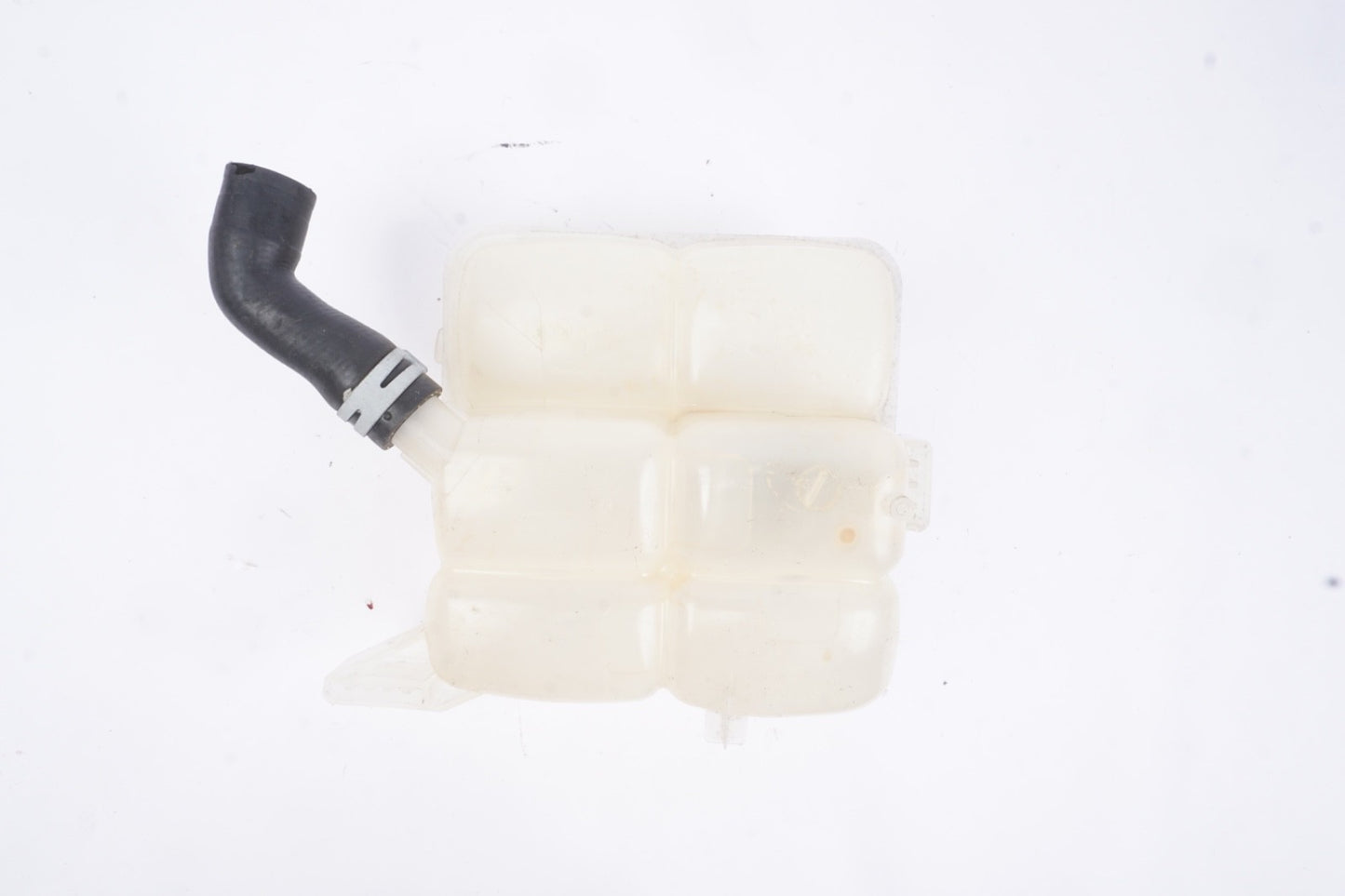 12-18 Ford Focus 2.0 FWD SEDAN SE Radiator Coolant Overflow Reservoir Tank B