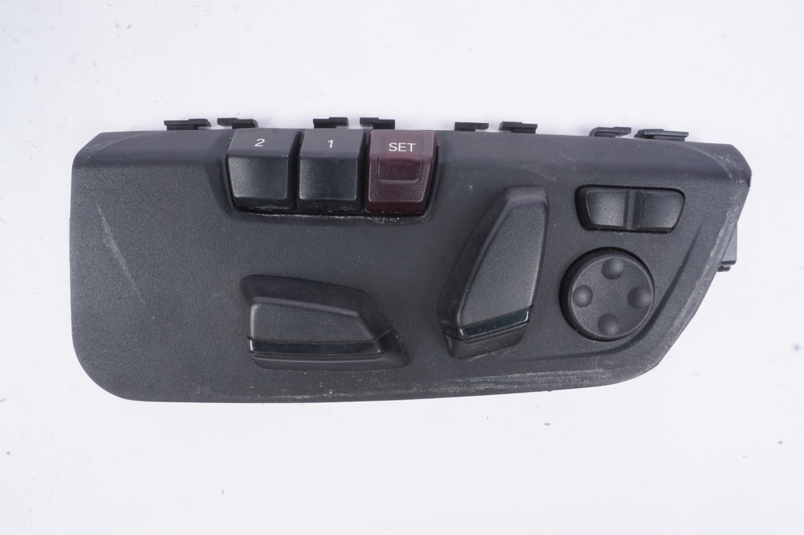 2018 - 2023 BMW X2 F39 FRONT LEFT DRIVER SIDE SEAT CONTROL SWITCH OEM 9359835