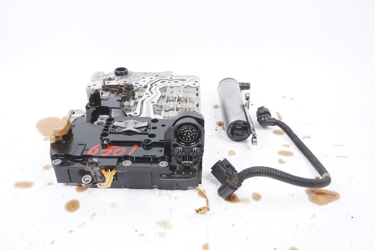 13-18 BMW 650I 4.4L N63 AT Transmission Valve Body Mechatronics  OEM