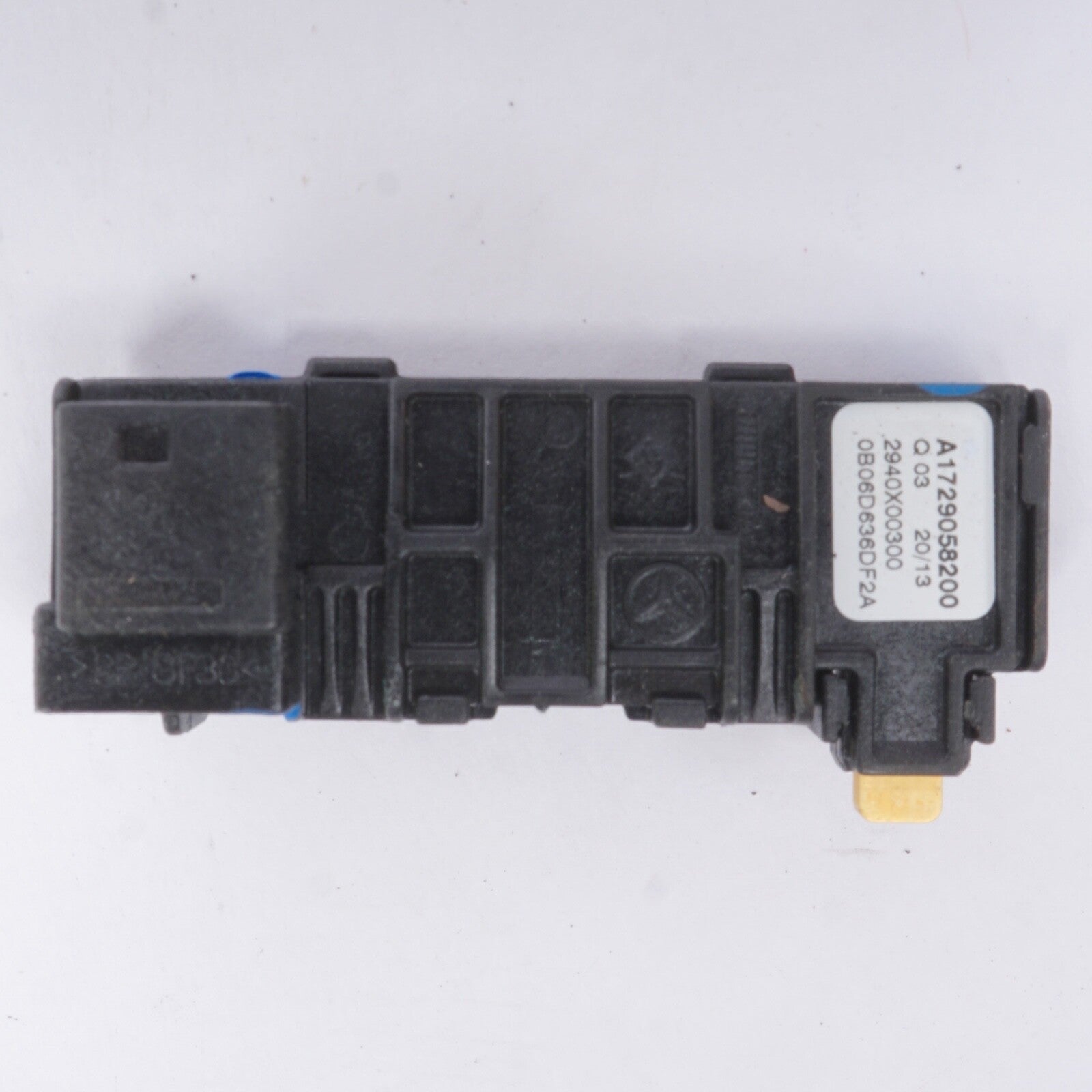 2010-2017 MERCEDES-BENZ E350 E550 - Humidity / TEMP Sensor 1729058200