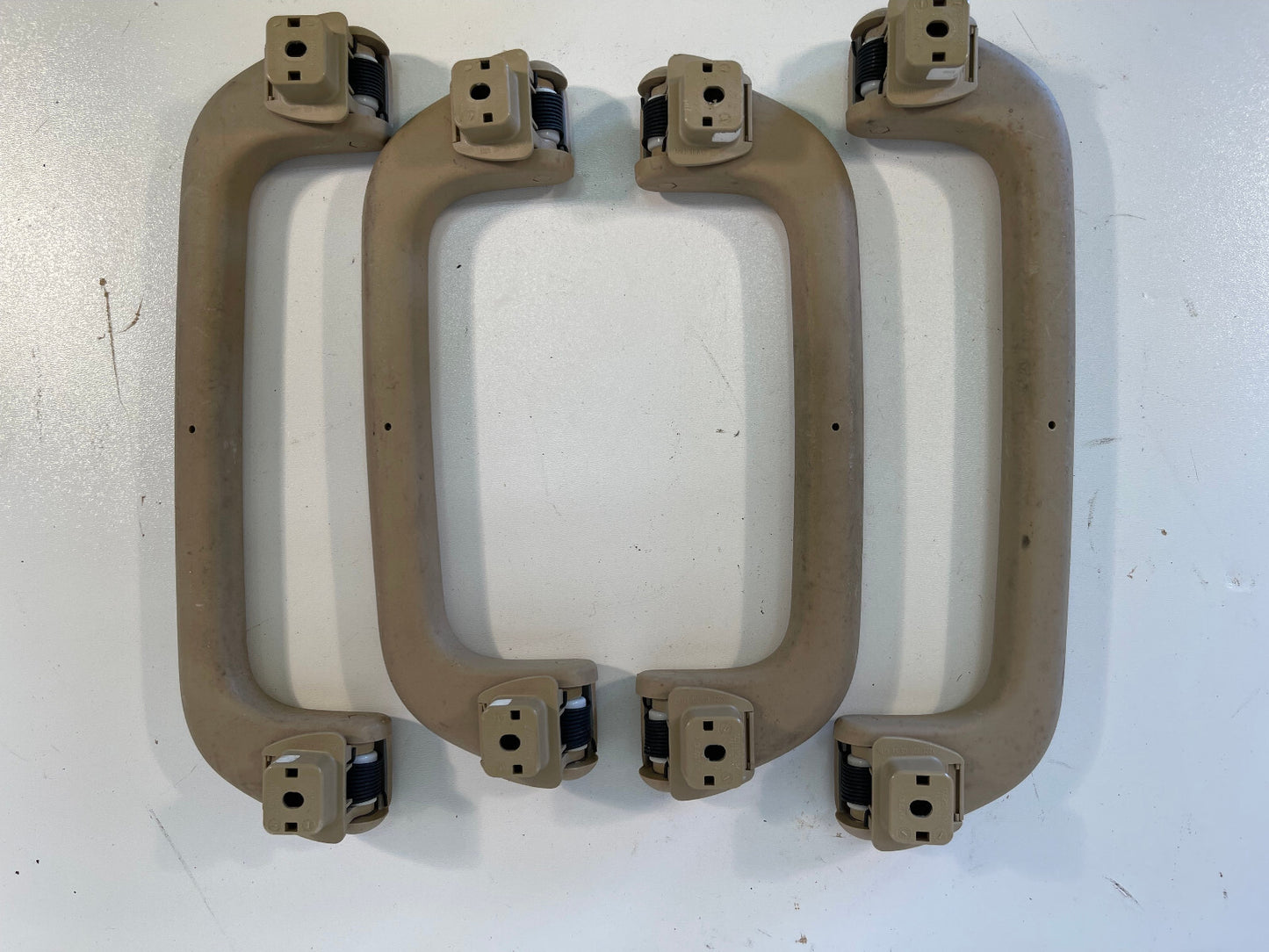 07-13 W221 MERCEDES BENZ S550 S600 S63 OVERHEAD ROOF GRAB HANDLE SET OF 4 OEM