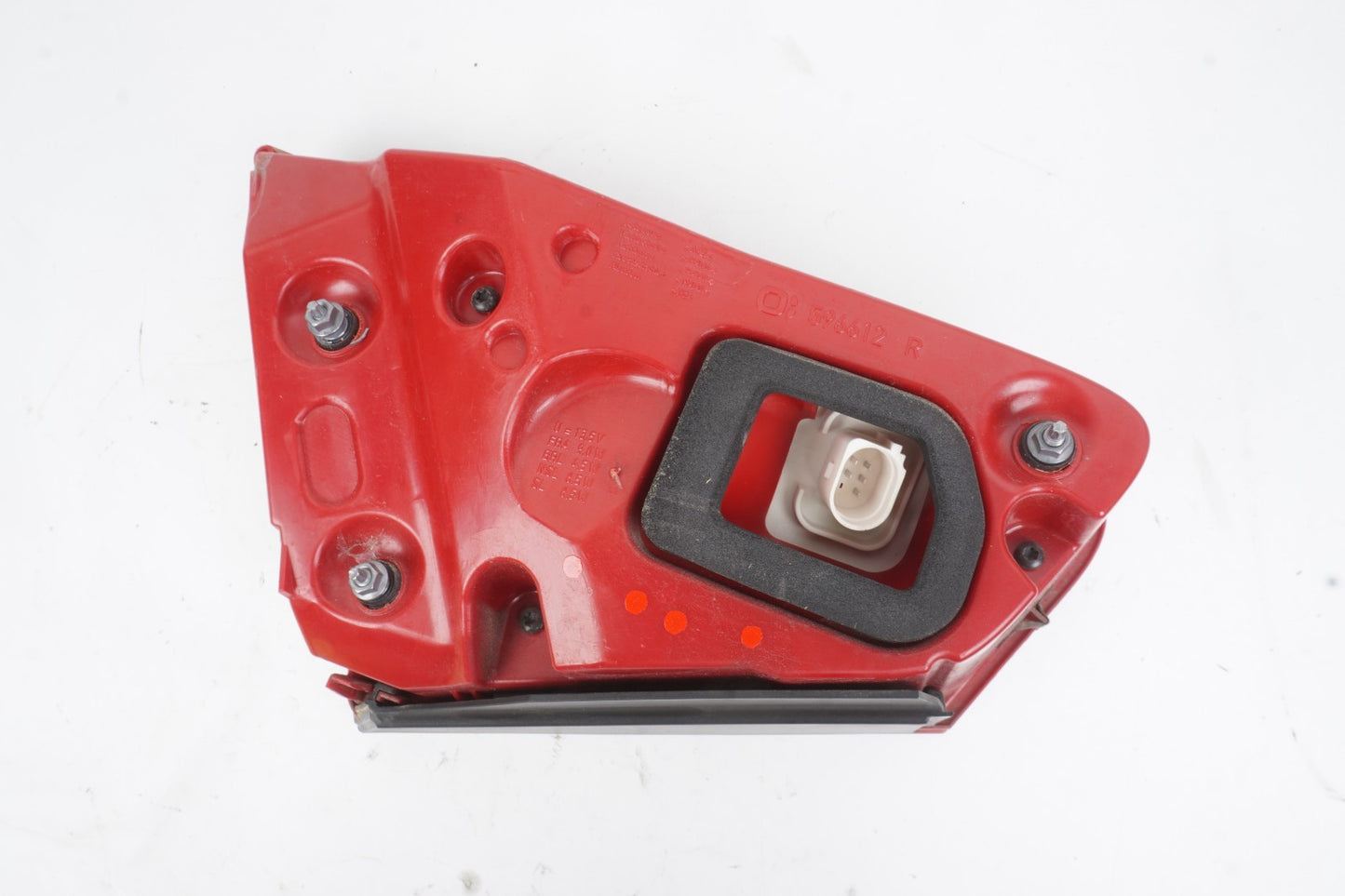 2011-2014 Audi A8 A8L Inner Taillight Tail Lamp Right Passenger Side OEM