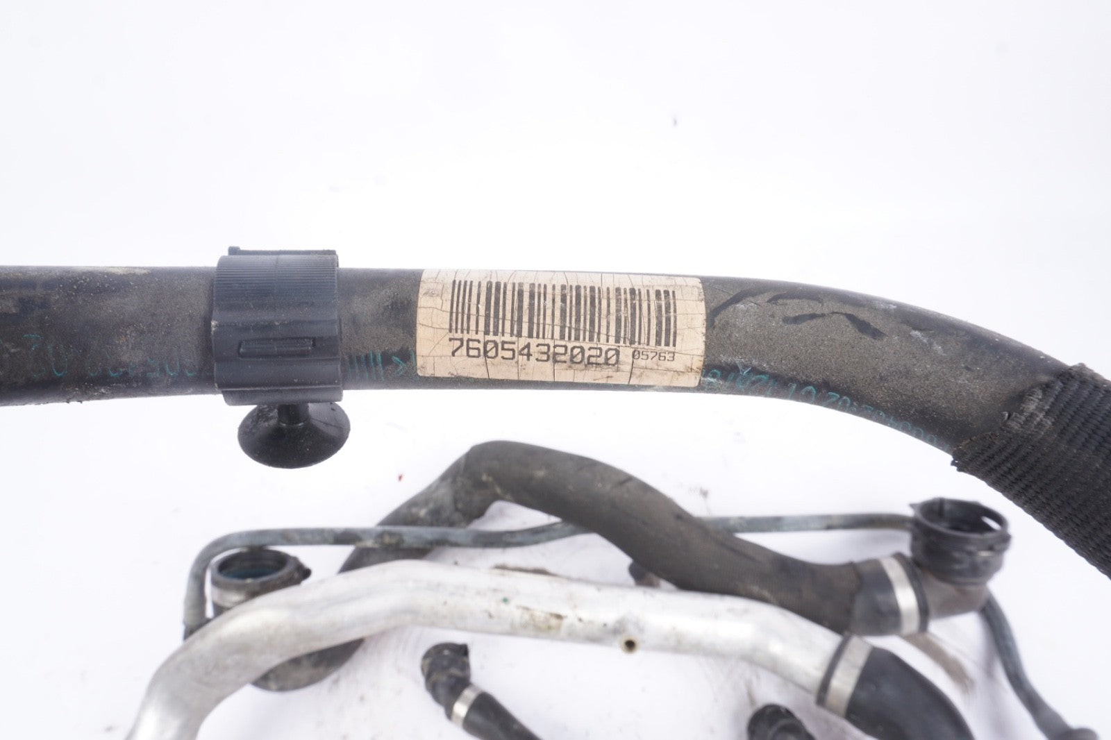 2014-2018 BMW 640 ENGINE COOLANT WATER PUMP INLET TUBE HOSE PIPE OEM