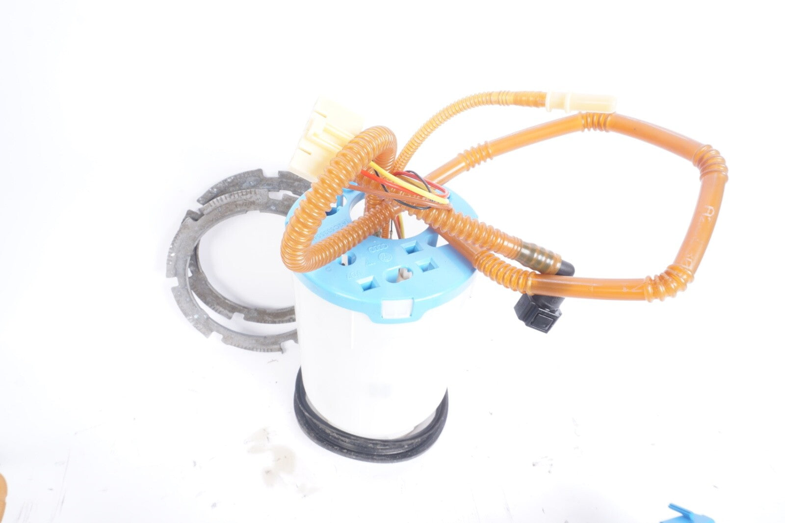 11-18 Porsche Cayenne 958 4.8l Fuel Pump OEM Left and Right