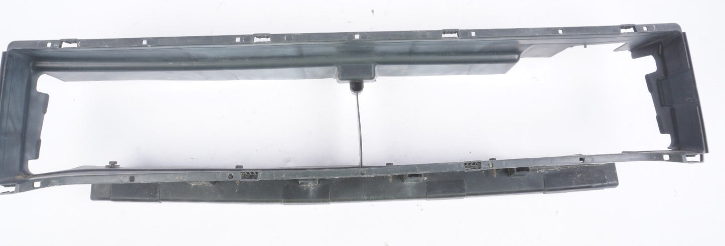 2009 2012 BMW 7 SERIES F01 F02 4.4L RADIATOR CORE SUPPORT AIR DUCT FRONT OEM