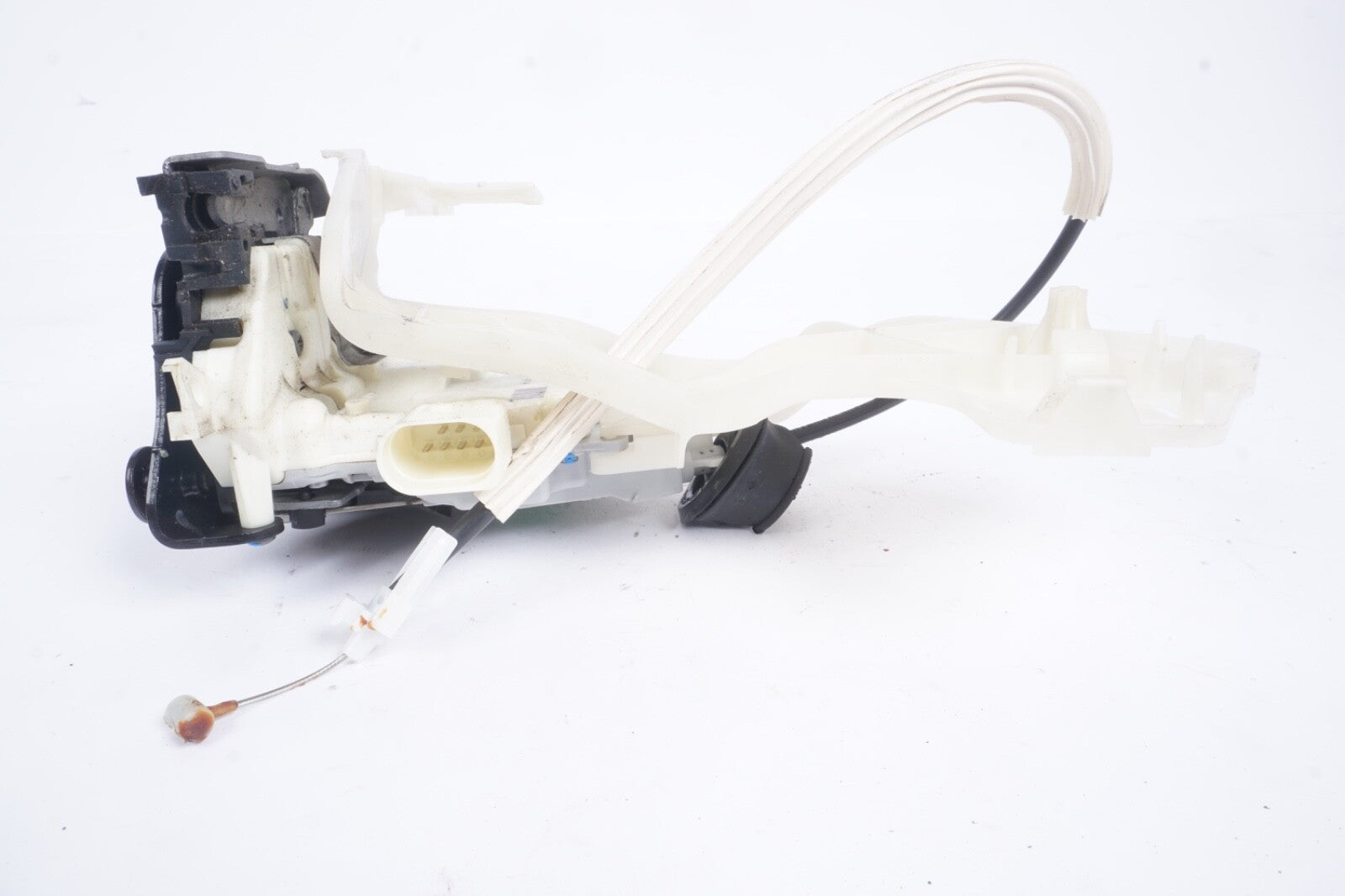 11-18 Porsche Cayenne 958 Front Right Passenger Door Lock Latch Actuator OEM