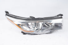 2014-2016 Toyota Highlander Right Side Headlight Halogen Chrome OEM