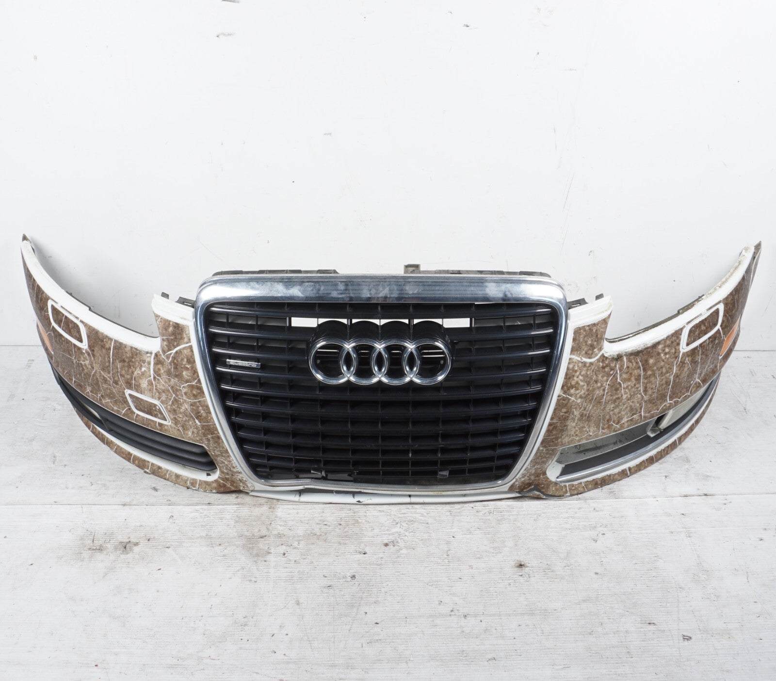 2009 - 2011 Audi A6 Front Bumper Cover Assembly OEM