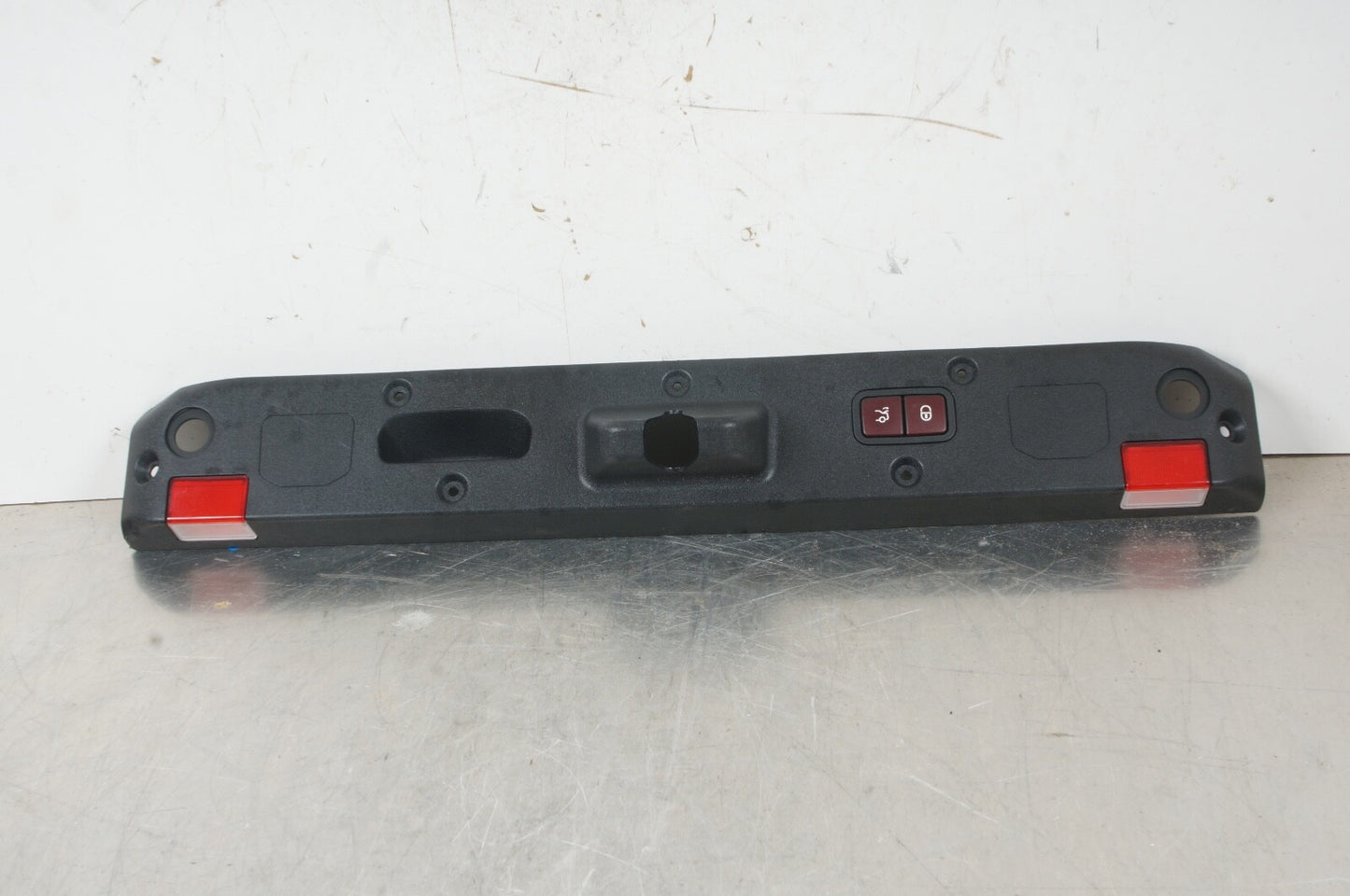 07-14 Mercedes W216 CL63 AMG CL550 Trunk Lid Trim Panel Cover Molding OEM