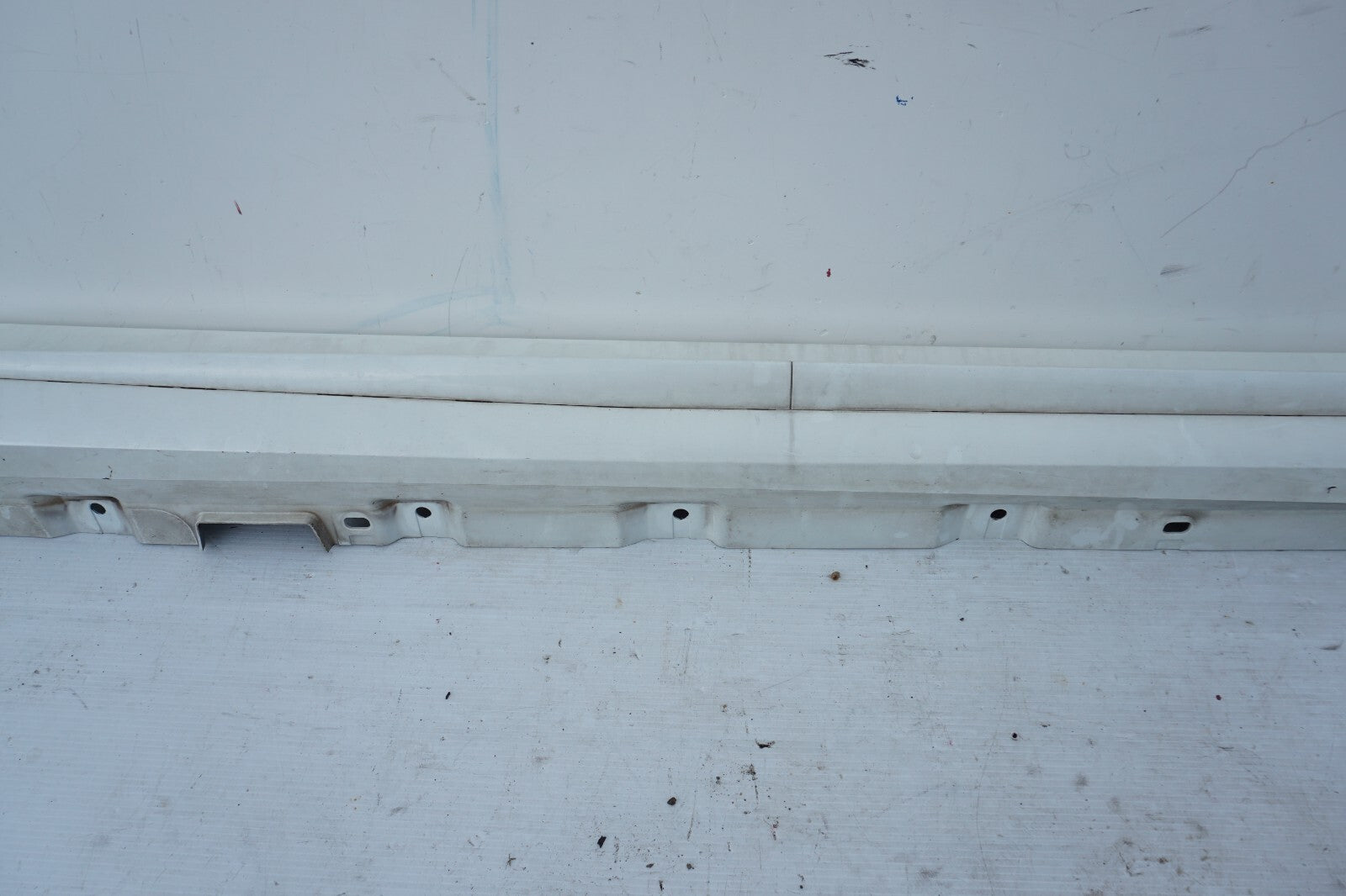 14 - 17 Mercedes S550 W222 Right Passenger Side Rocker Panel Skirt Molding OEM