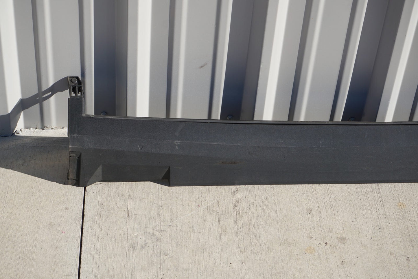 2021 - 2023 Polestar 2 Right Passenger Side Rocker Panel Skirt Molding OEM