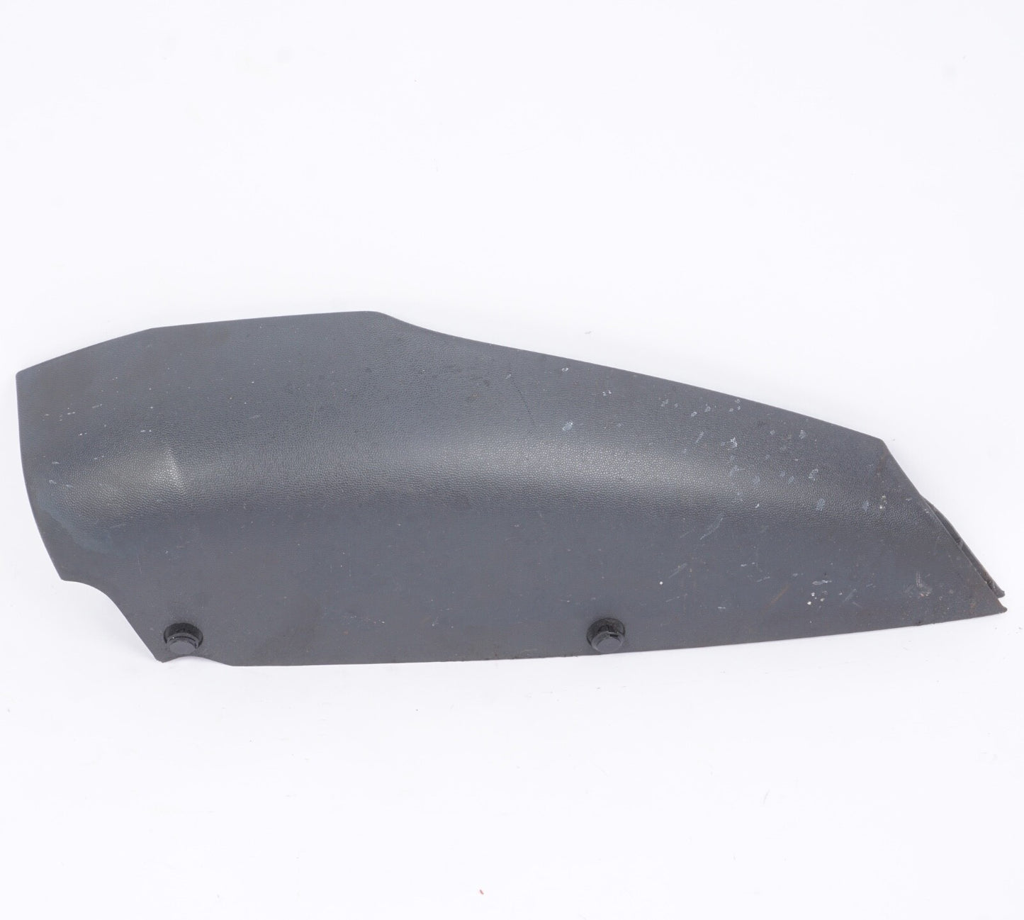 2018- 20 Mercedes GLA 250 GLA200 front bumper lower side trim molding RH