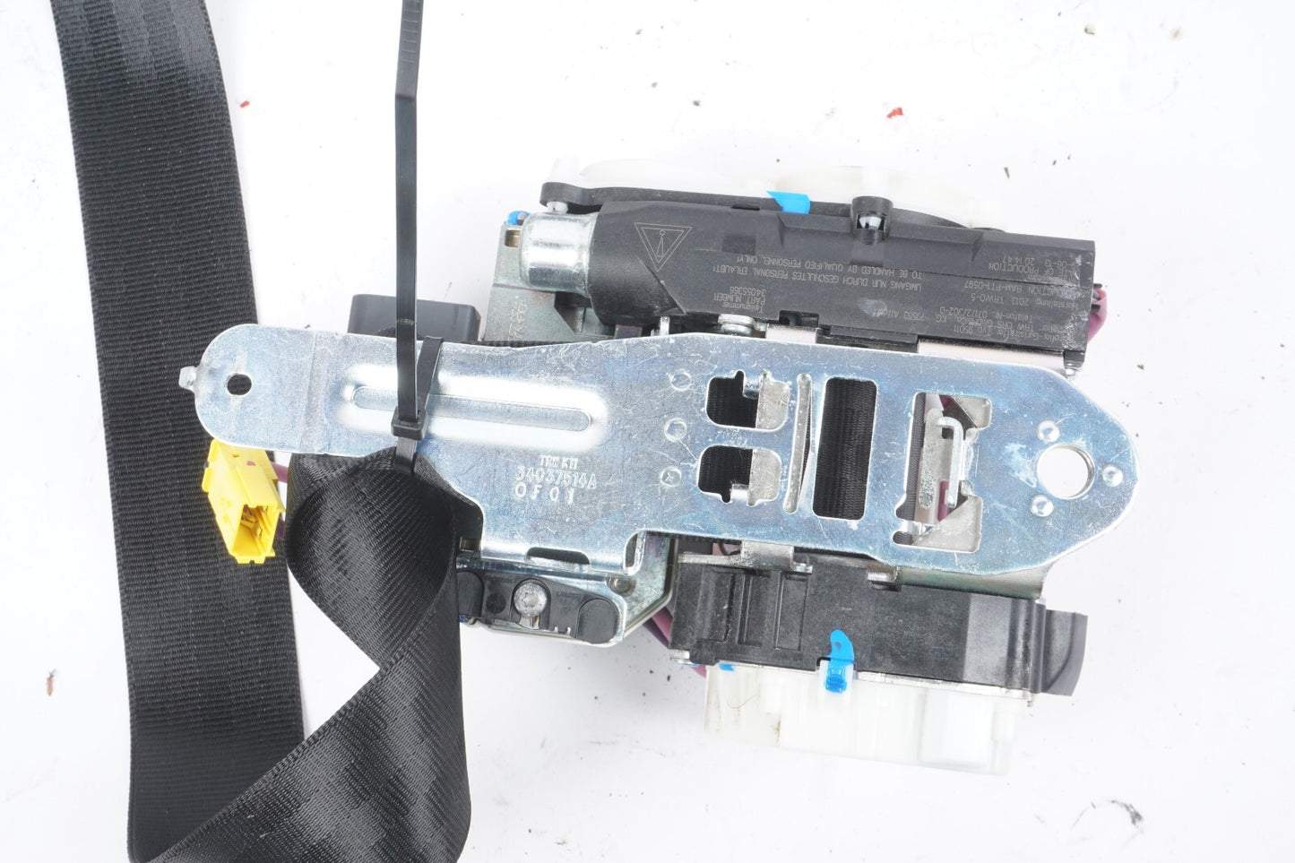 2011 - 2017 Audi A8L A8 Front Right Passenger Seat Belt Retractor OEM