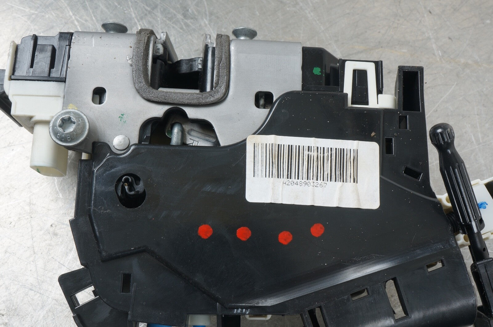 08-14 Mercedes W204 C250 C300 Rear Right Side Door Lock Latch Actuator OEM