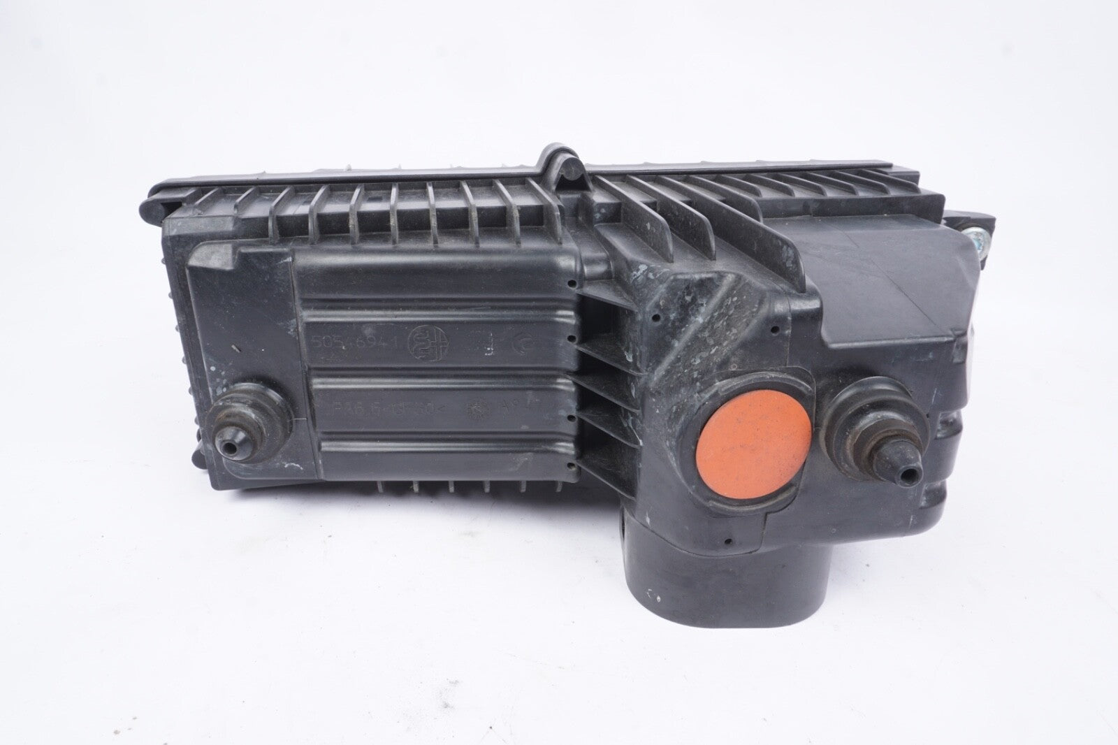 2018-2024 ALFA ROMEO STELVIO OEM 2.0L INTAKE AIR FILTER BOX ASSEMBLY 50546941