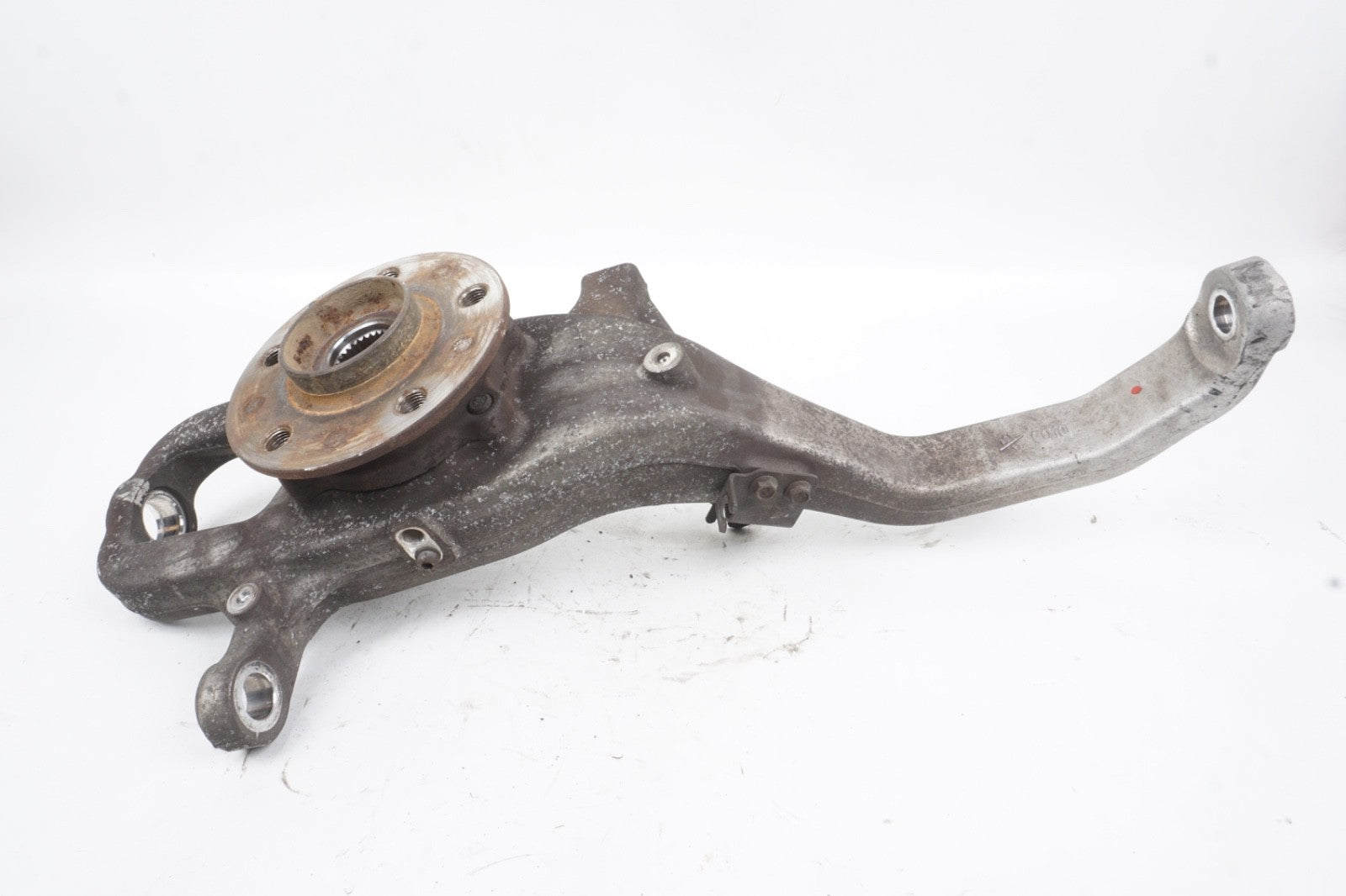 2014 - 2019 MASERATI GHIBLI Q4 Front Left Driver Side Spindle Knuckle Wheel Hub