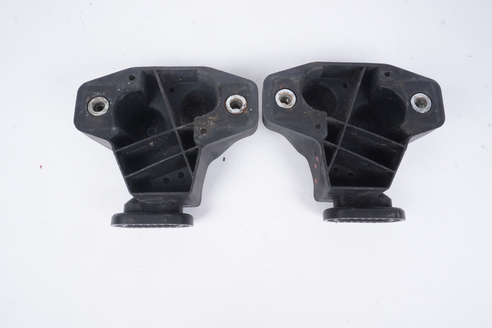 2007 - 2012 Mercedes Benz Gl X164 Bracket Mount Bumper Lh Left Right Rh Rear Oem