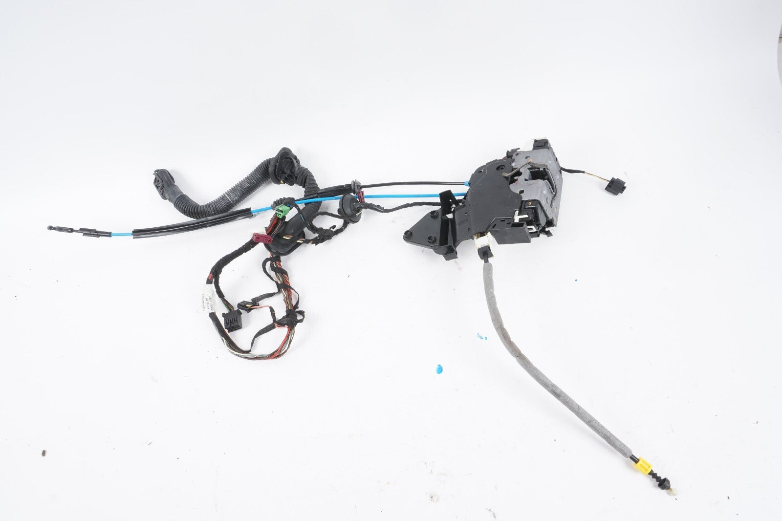 08-14 Mercedes C350 C300 W204 REAR RIGHT PASSENGER SIDE DOOR LOCK ACTUATOR OEM