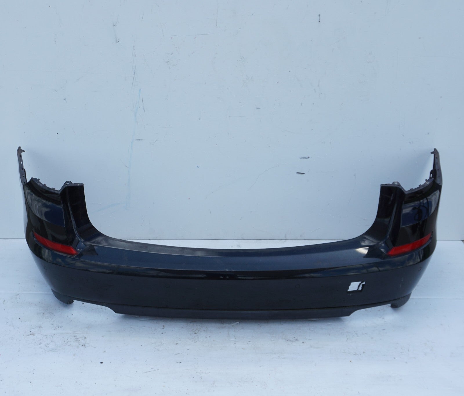 2010-13 BMW 535I 550i GT F07 Rear Bumper Cover ( NO SHIPPING )