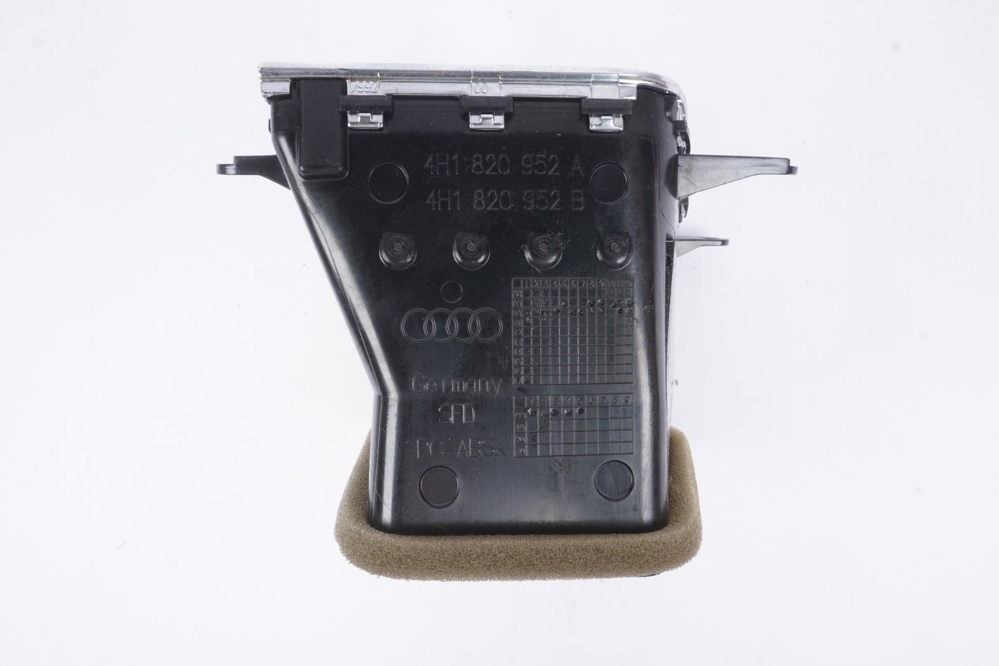 2011 - 2017 DASHBOARD VENT 4H1820952A/B AUDI A8 A8L S8 CENTER RIGHT SIDE OEM