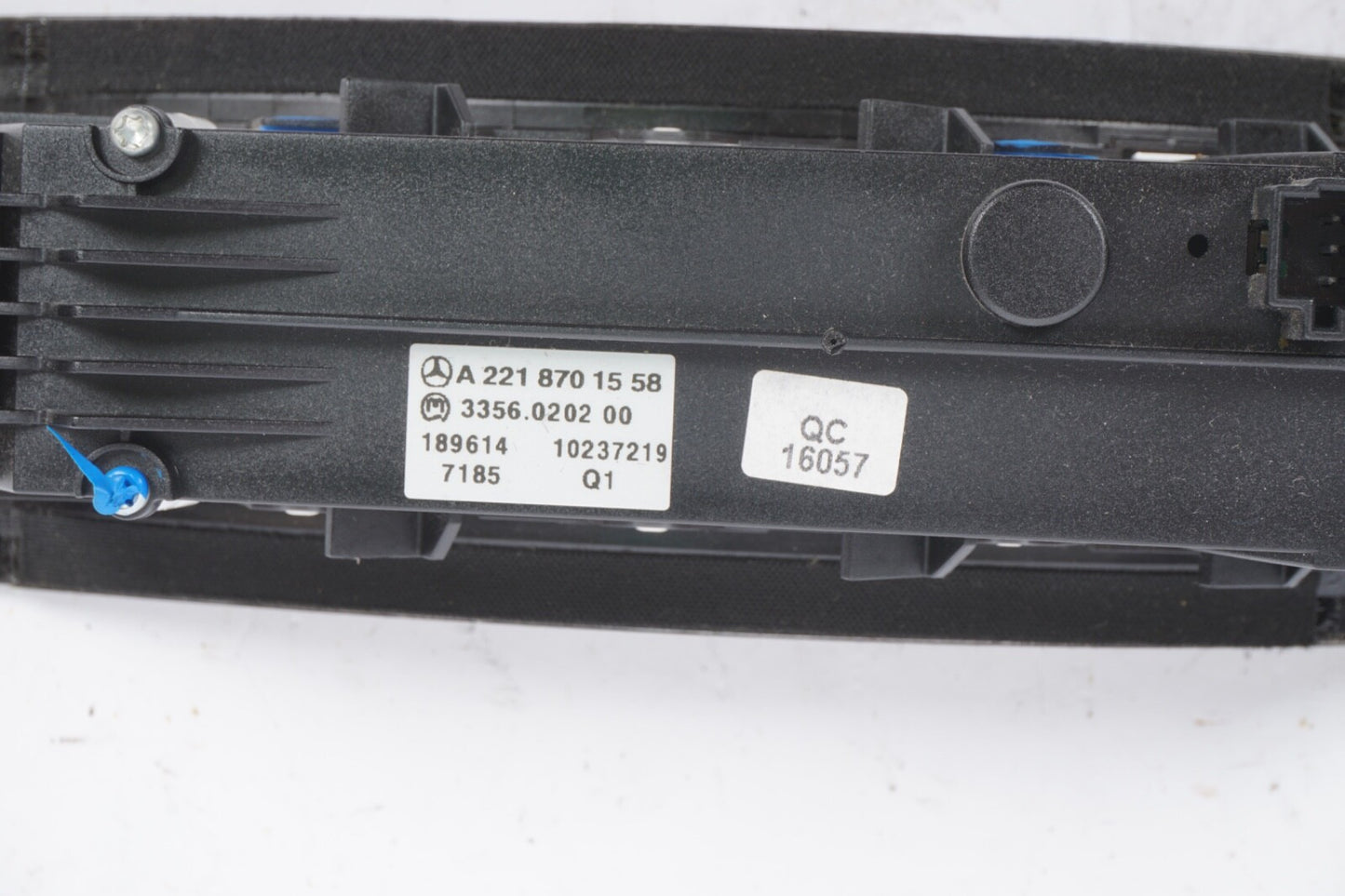 07-14 Mercedes W221 S550 CL550 Dashboard Dash Control Switch Panel 2218202910