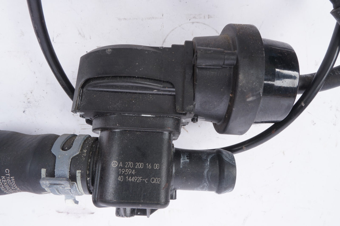 15-20 Mercedes GLA250 Engine Coolant Shut Off Valve A2702001600 OEM