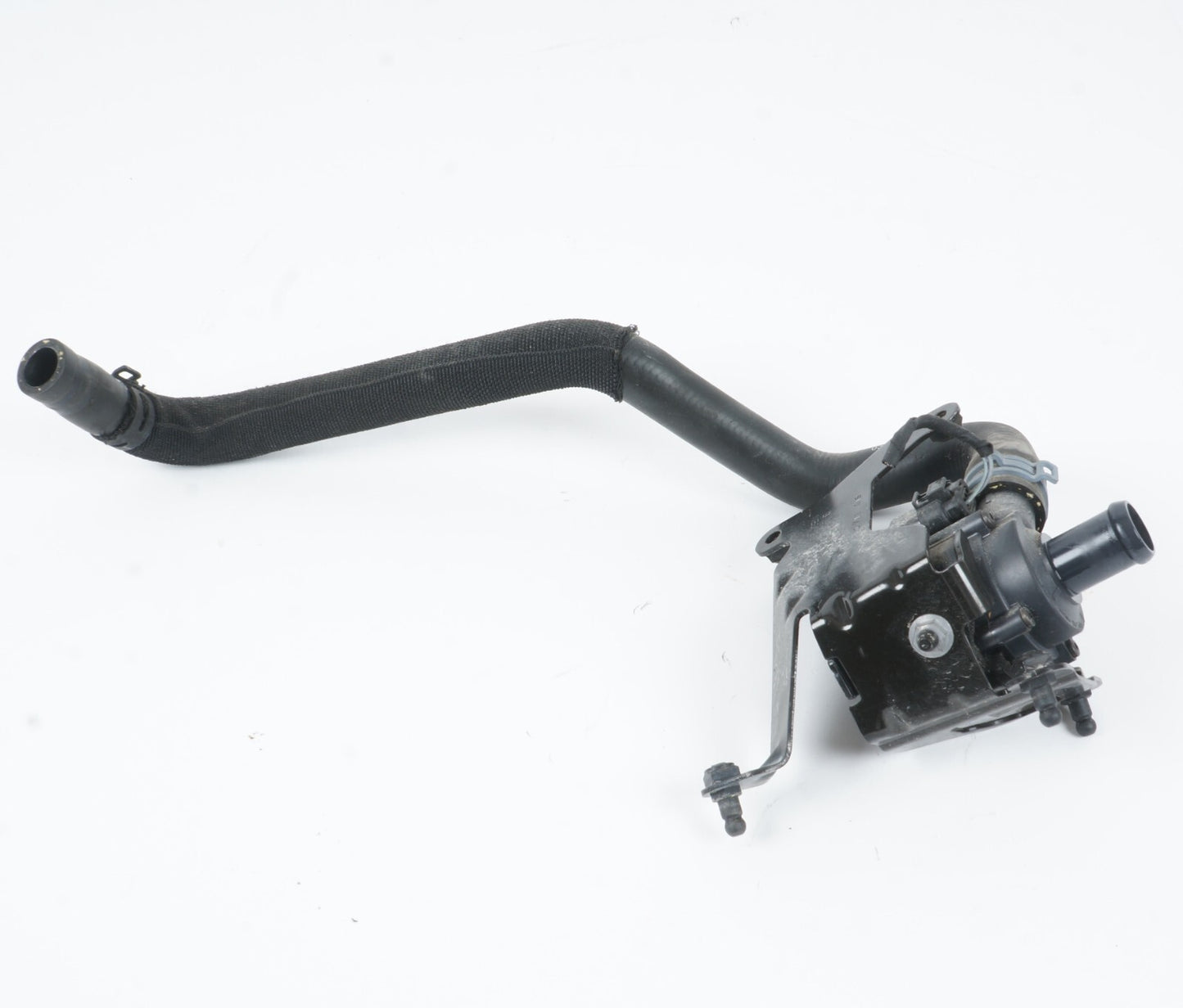 2012 - 2015 AUDI A7 ENGINE COOLANT AUXILIARY WATER PUMP W/ BRACKET  OEM