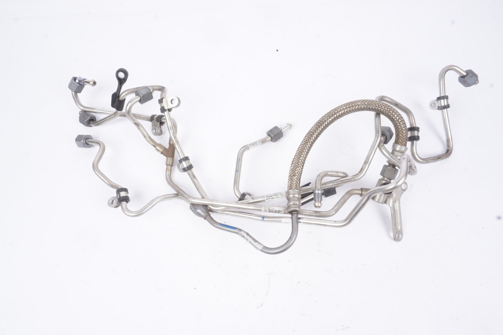 2014 - 2017 MERCEDES S550 W222 4.6L V8 ENGINE FUEL LINES OEM