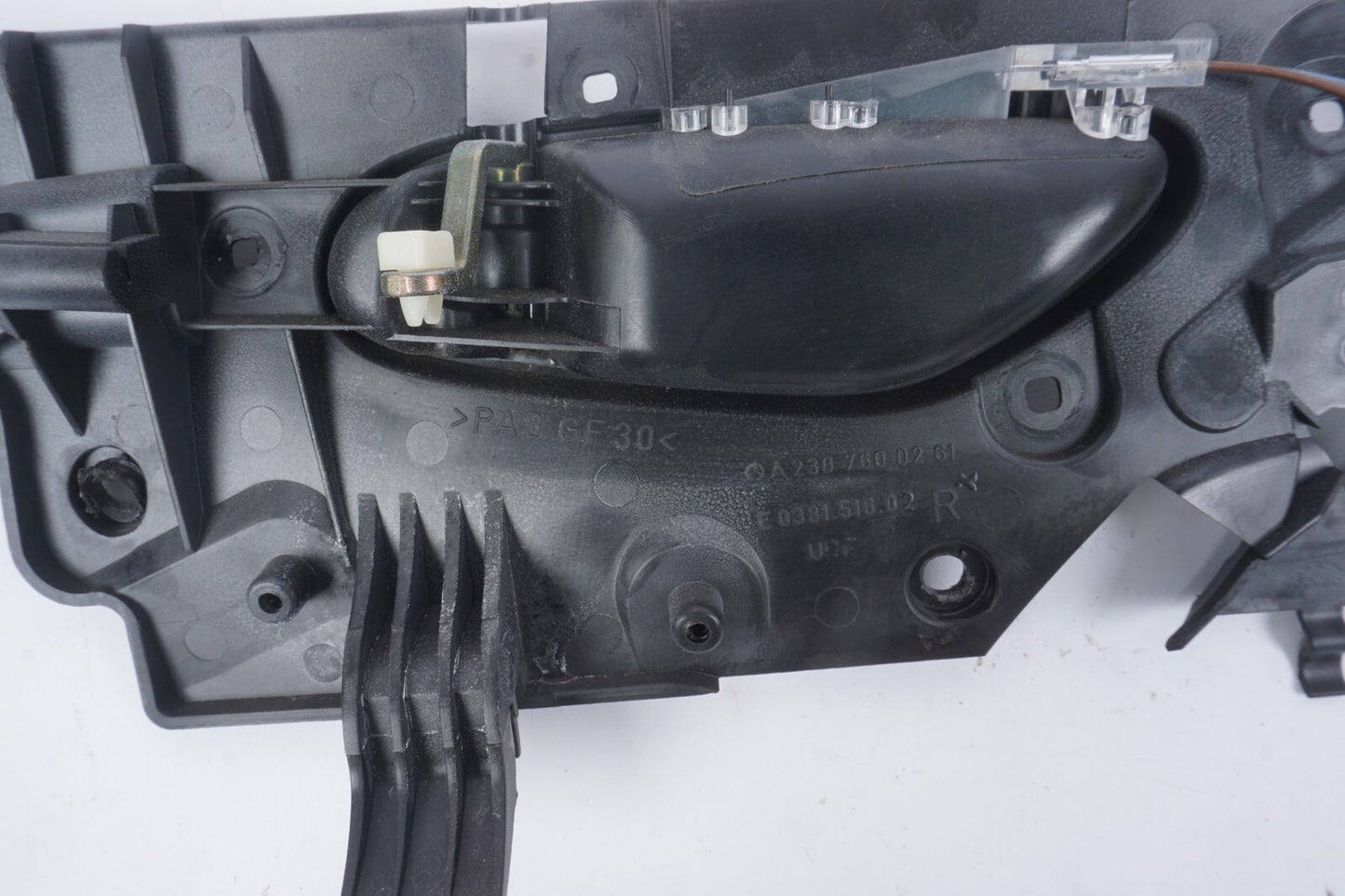 03-08 Mercedes SL500 R230 Front Right Passenger Interior Door Handle OEM