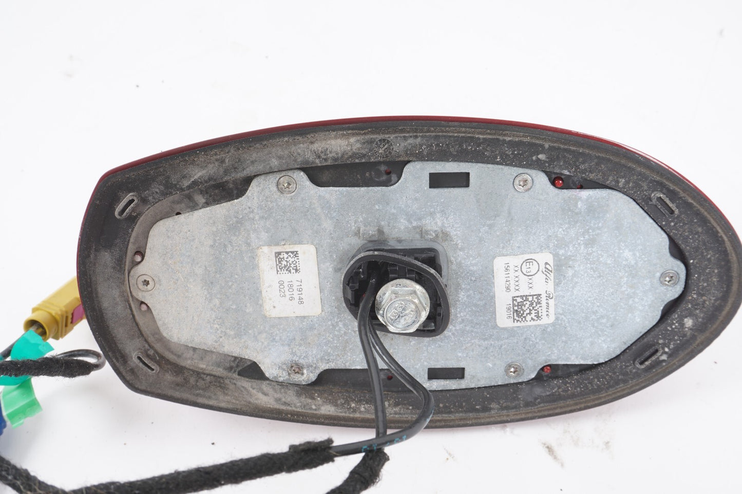 17 - 22 Alfa Romeo Giulia ROOF SHARK FIN ANTENNA OEM