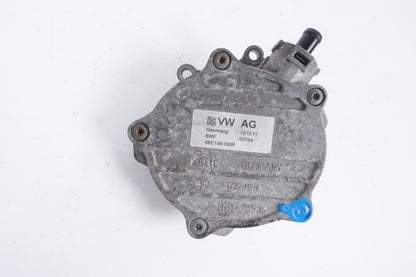 2012-2018 AUDI A6 A7 Q7 3.0L A8 V6 ENGINE MOTOR VACUUM PUMP OEM 06E145100R