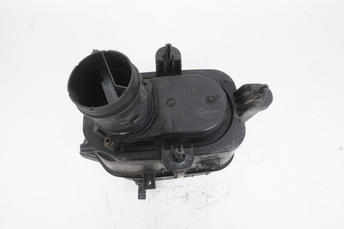 14-18 Maserati Ghibli Quattroporte Engine Air Intake Filter Left 670005844 OEM